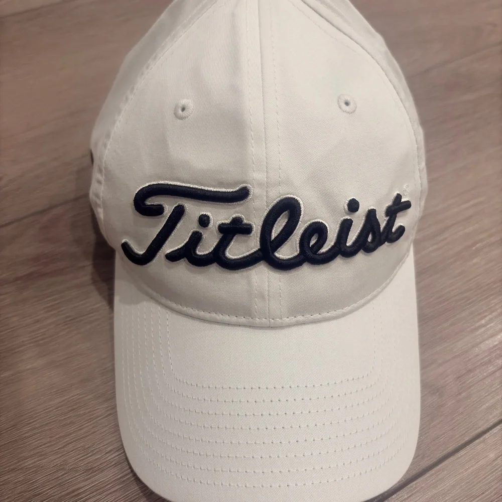Titleist PRO VI White Cap